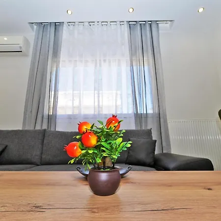 Apartment Eleon By Kottas