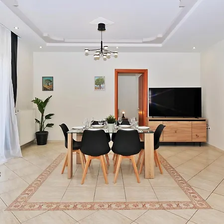 Apartment Eleon By Kottas