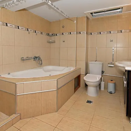 Eleon By Kottas Apartament