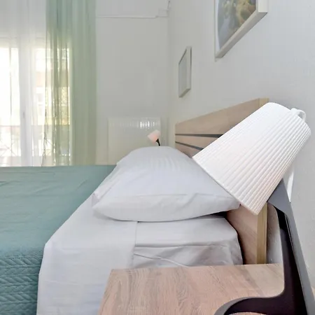 Eleon By Kottas Apartament *